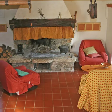 Cosy Holiday In France With Pool